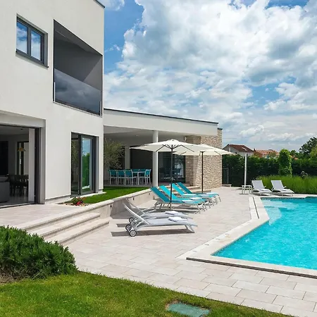 Holiday home Speranza Kucici